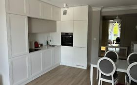 Apartament komfortowy z dwoma sypialniami i balkonem